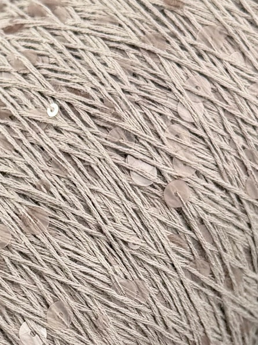 Art. Brillante 260 m / 100 g – Coton avec maxi paillettes col. Taupe